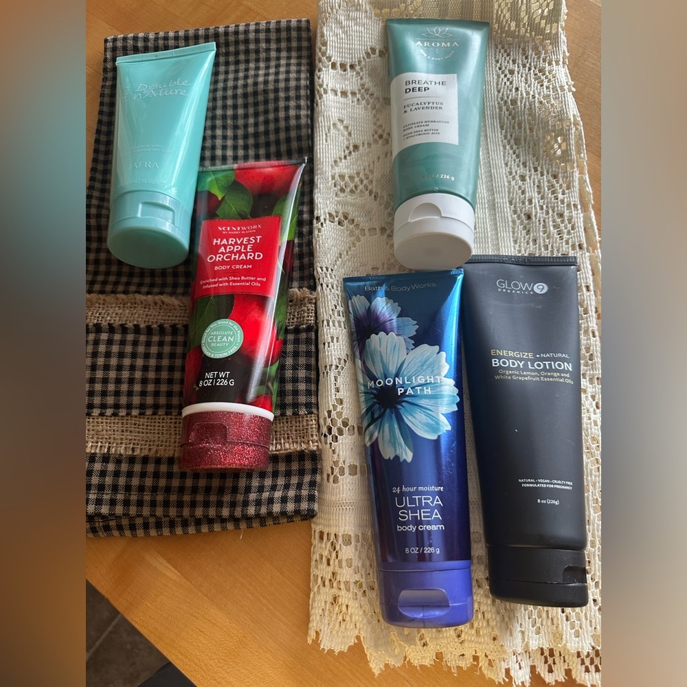 2-Bath & Body, Scentworx, Glow Organics, Jafra Lotions